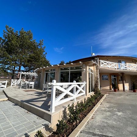Garni Hotel Oblacinsko Jezero Oblacina Eksteriør billede