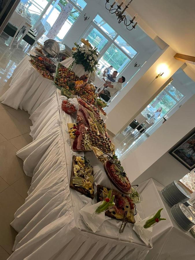 Garni Hotel Oblacinsko Jezero Oblacina Eksteriør billede