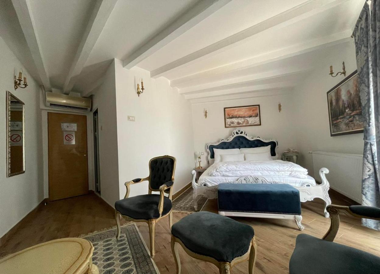 Garni Hotel Oblacinsko Jezero Oblacina Eksteriør billede