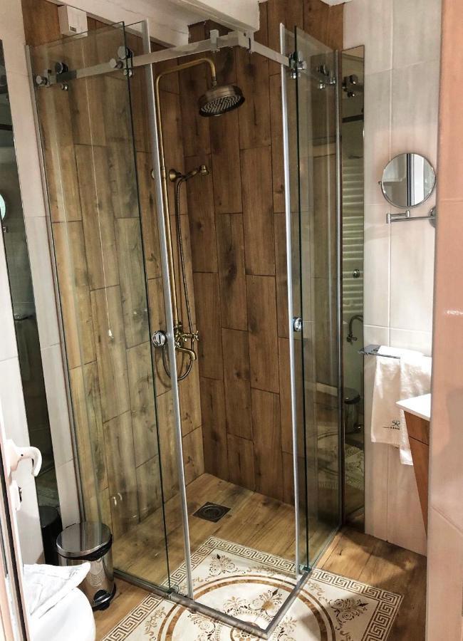 Garni Hotel Oblacinsko Jezero Oblacina Eksteriør billede