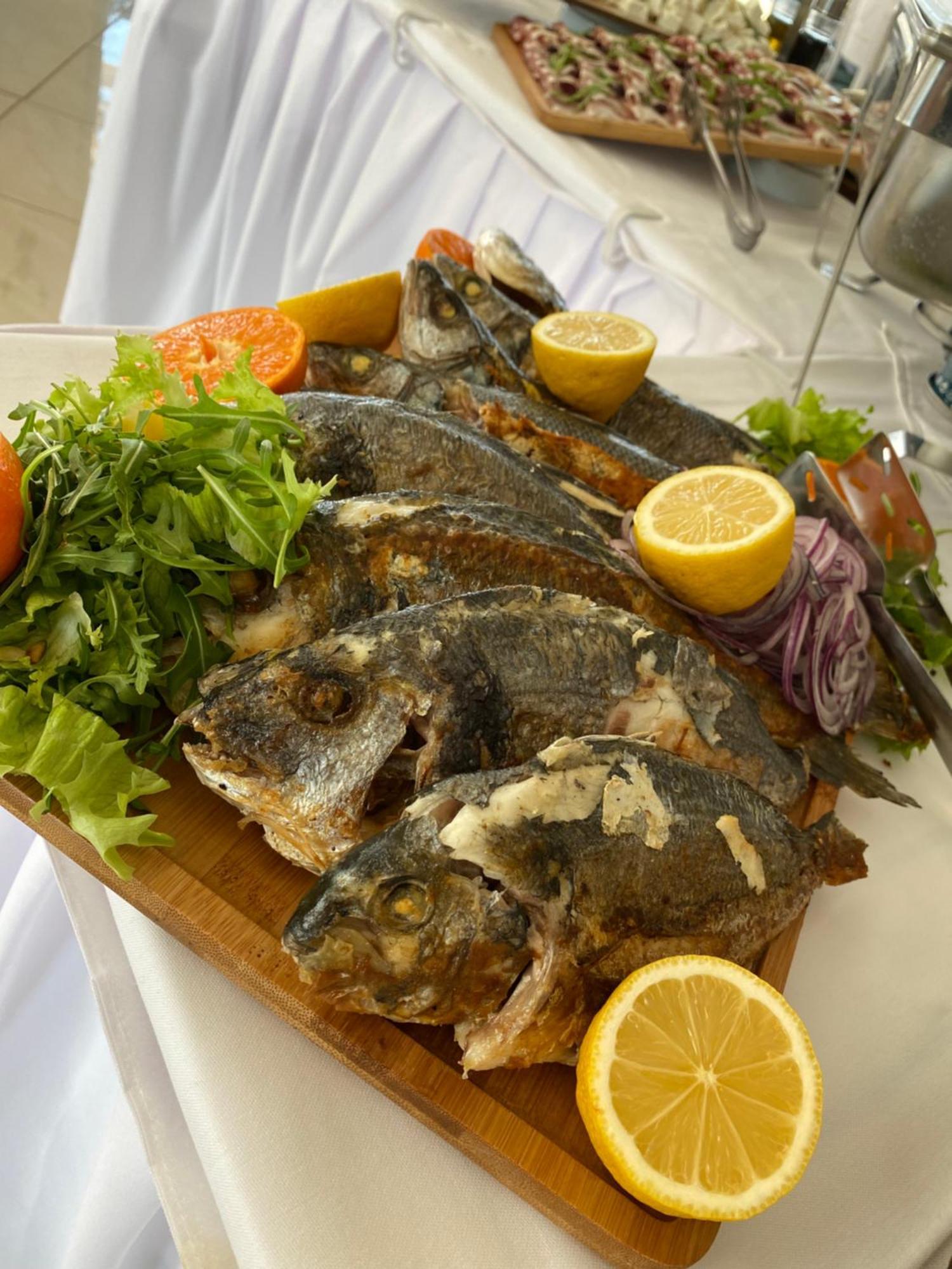 Garni Hotel Oblacinsko Jezero Oblacina Eksteriør billede
